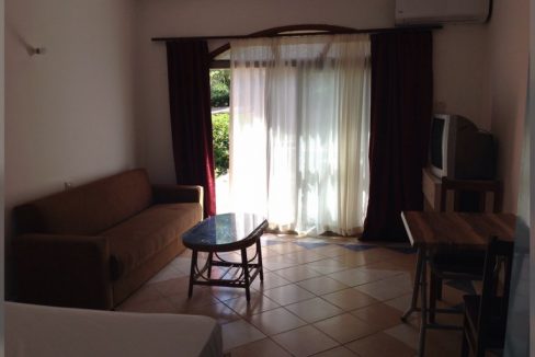 1 Bedroom Studio Apartment For Rent Location Near Hasan Uzun Petrol Pump Alsancak Girne North Cyrus (KKTC)