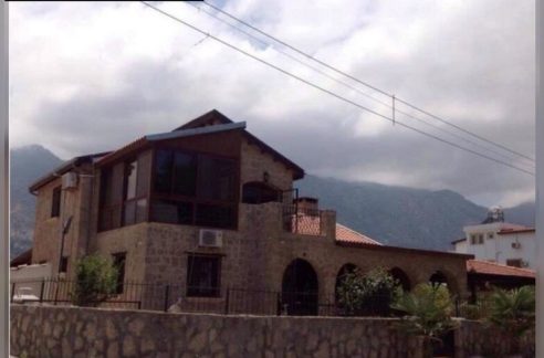 Stunning Magnificent 3 Bedroom Sea Front Villa For Sale Location Alsancak Girne North Cyprus KKTC TRNC