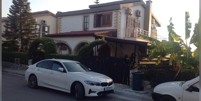 Nice 3 Bedroom Villa For Rent location Near Cratos Hotel Girne North Cyprus KKTC TRNC