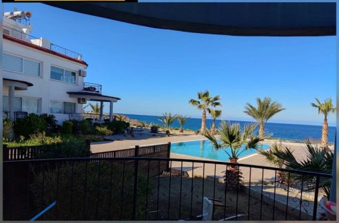 Nice Sea Front 3 Bedroom Apartment For Rent Location Lapta Coastal Walkway (Lapta Yuruyus Yolu) Girne (Communal Swimming Pool) North Cyprus KKTC TRNC