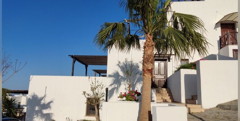 Nice 2 Bedroom Apartment For Sale Location Yesiltepe Alsancak Girne North Cyprus KKTC TRNC