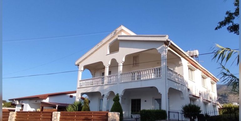 Well Kept 6 Bedroom Villa For Sale Location Lapta Girne (good price for a solid house)  North Cyprus KKTC TRNC