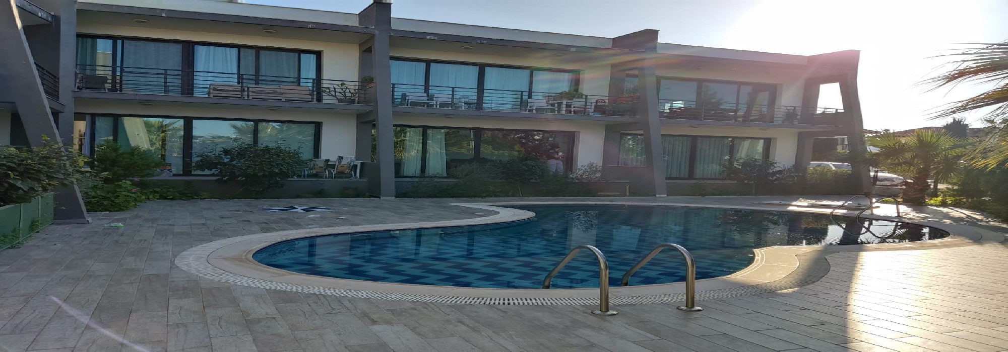 Nice 1 Bedroom Apartment For Rent location Lapta Coastal Walkway (Lapta Yuruyus Yolu) Girne (Communal Swimming Pool)