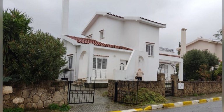 Nice 3 Bedroom Villa For Rent Location Bellapais Girne North Cyprus KKTC TRNC