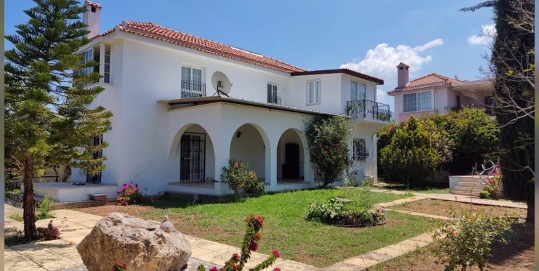 3 Bedroom Villa For Rent Location Behink Altinkaya Hotel Ozankoy Girne  North Cyprus KKTC TRNC