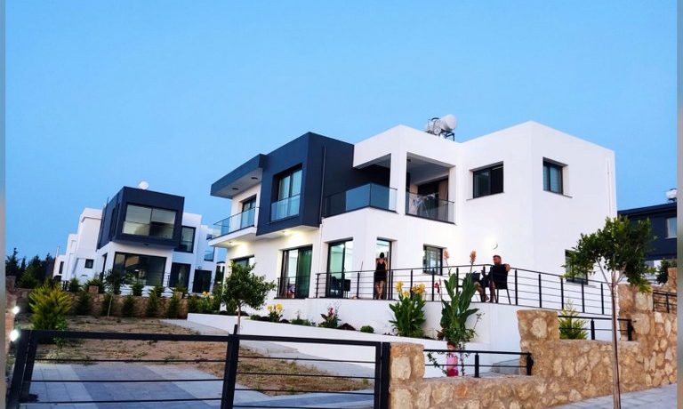 Elegant 4 Bedroom Villa For Rent LocationCatalkoy Girne (the right home for your lifestyle) North Cyprus KKTC TRNC