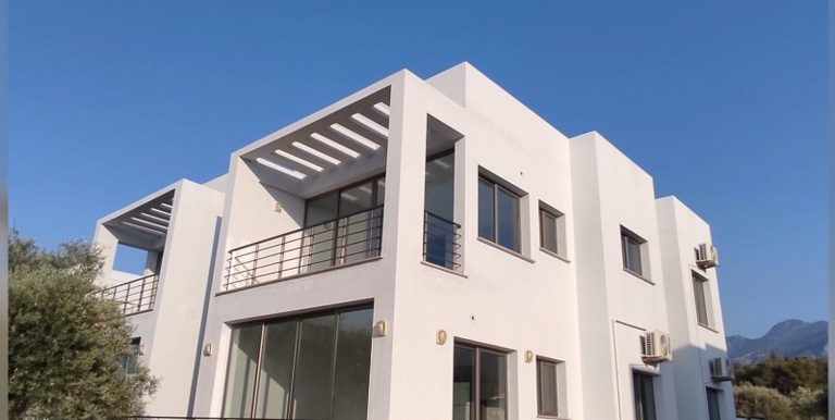 Nice 2 Bedroom Apartment For Sale Location Catalkoy Girne (Private Roof Terrace with Beautiful Sea and Mountain View) North Cyprus KKTC TRNC