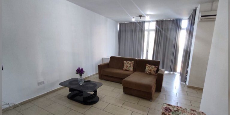 3 Bedroom Apartment For Rent Location Behind Gloria Jeans And Pascucci Cafe Girne North Cyprus KKTC TRNC