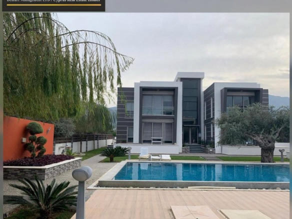 Nice 2 Bedroom Apartment For Rent Location Catalkoy Girne (Communal Swimming Pool) North Cyprus KKTC TRNC