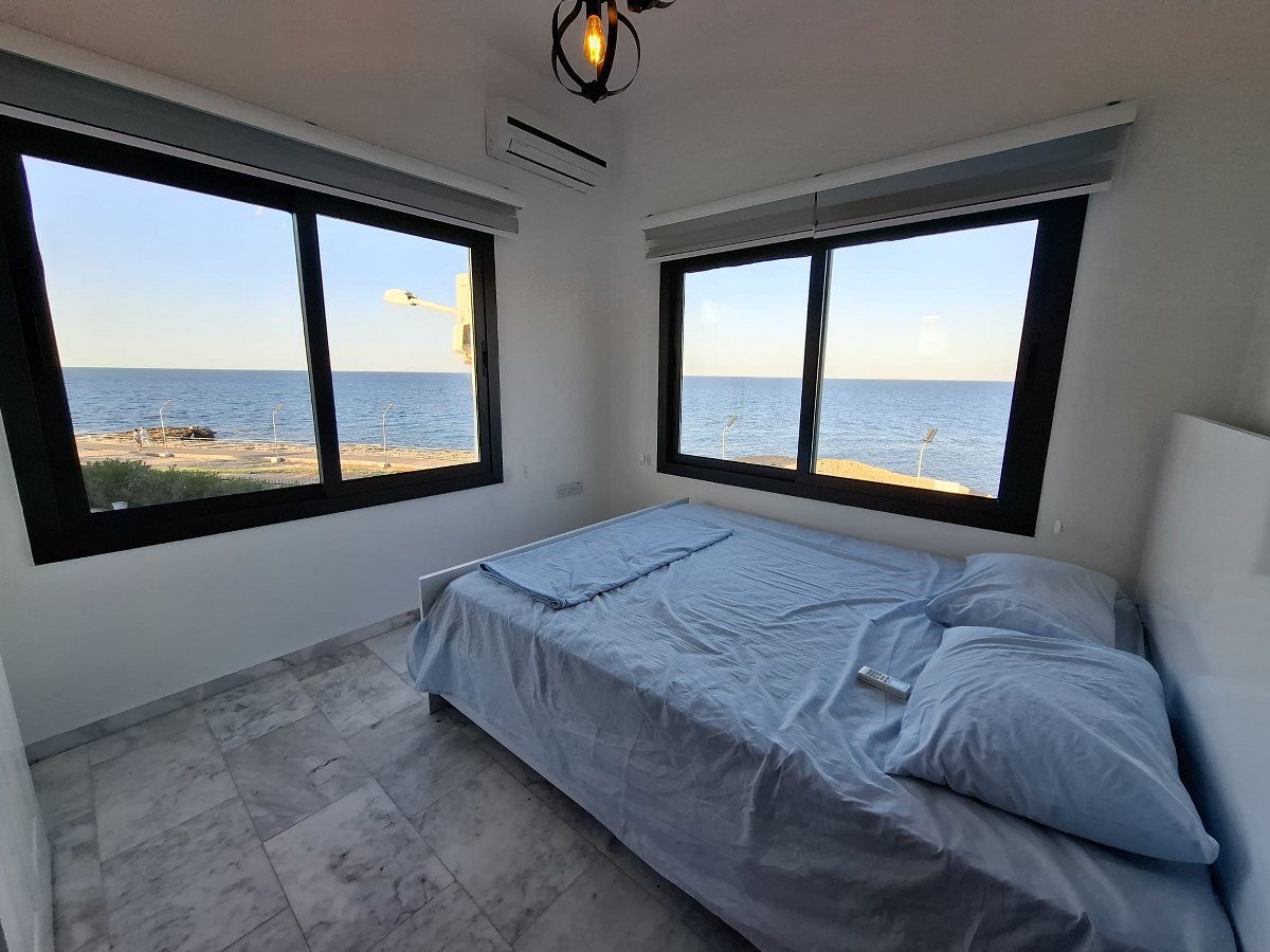 11 3 Bedroom Terrace Apartment For Rent Location Lapta Coastal Walkway Girne (Lapta Yuruyus Yolu Kyrenia)