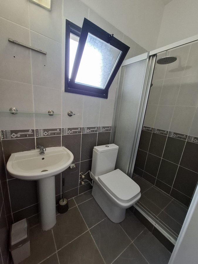 17 3 Bedroom Terrace Apartment For Rent Location Lapta Coastal Walkway Girne (Lapta Yuruyus Yolu Kyrenia)